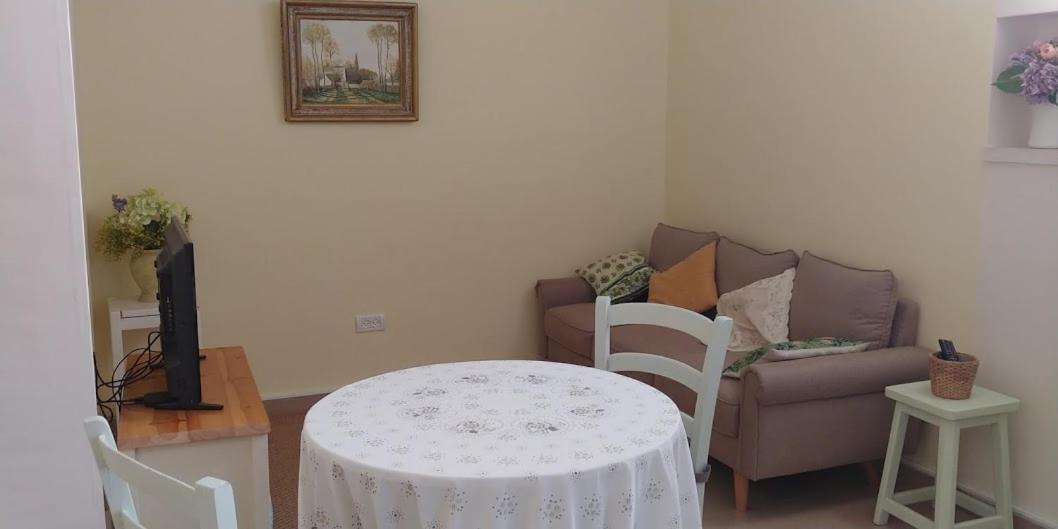 Ferienwohnung The House By The Mulberry Tree Neve Ilan Exterior foto